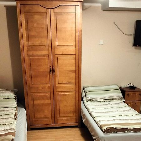Agroturystyka Kwatery Pracownicze Noclegi Rybno Mazury Ruang foto